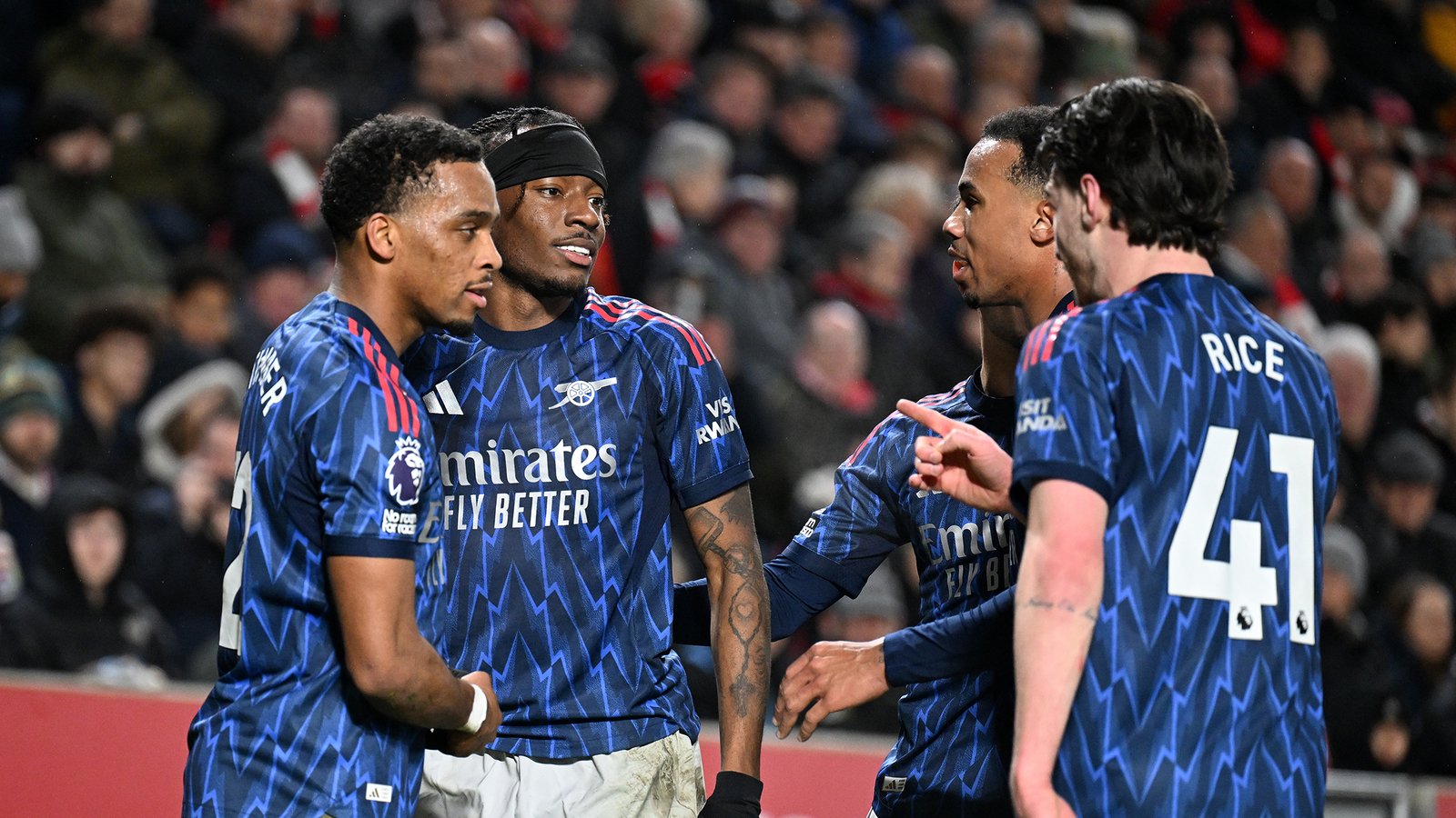 Premier League Update: Arsenal Drops Points, Boosts Liverpool